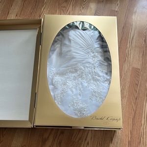 Wedding dress size 10